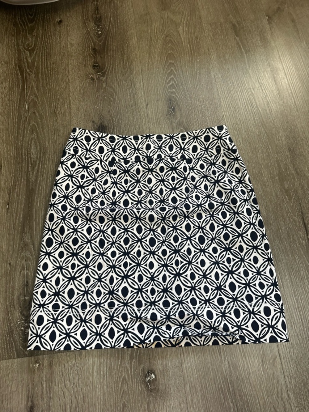 Talbots Navy and White Geometric Pencil Skirt - Picture 1 of 8